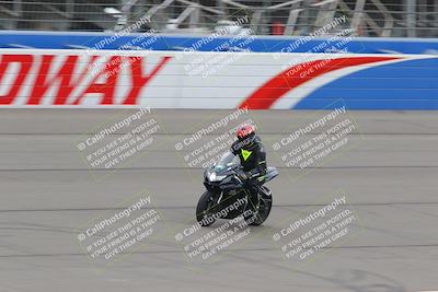 media/Oct-15-2022-Fastrack Riders (Sat) [[9a18b22502]]/Level2/Start Finish 930am/